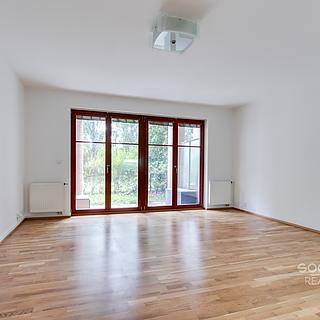 Pronájem bytu 3+kk 81 m² Praha
