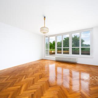 Prodej bytu 4+1 118 m² Praha