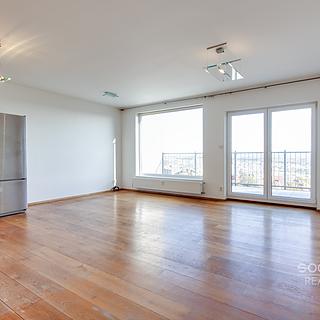 Pronájem bytu 2+kk 65 m² Praha