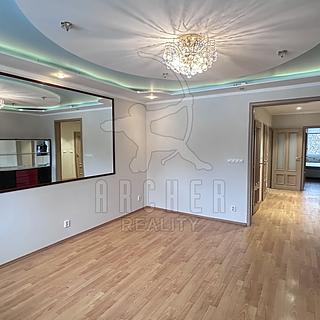 Prodej bytu 3+1 82 m&sup2; Praha