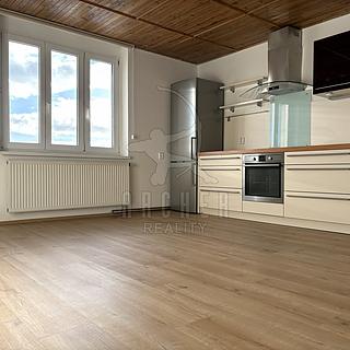 Prodej bytu 3+kk 72 m² Říčany, Olivova