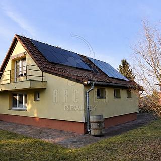 Prodej rodinného domu 140 m² Neratovice, Vojtěšská
