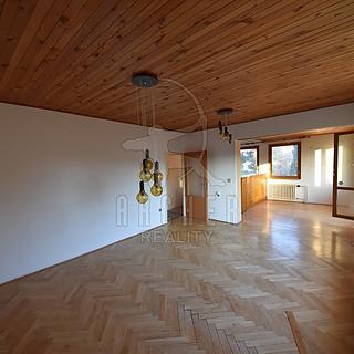 Prodej rodinného domu 200 m² Hradec Králové Roudnička, Ke Křížku