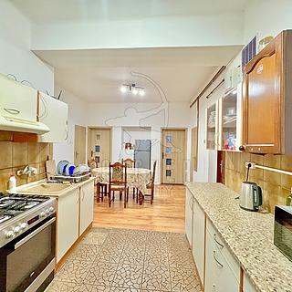 Prodej bytu 3+kk 106 m&sup2; Hořovice