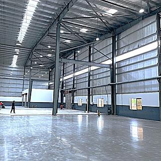 Prodej skladu 1200 m&sup2; Kostelec nad Labem