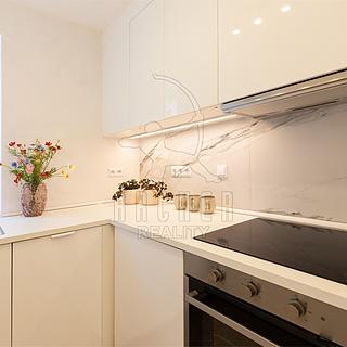 Prodej bytu 3+1 76 m² Benešov, Na Spořilově