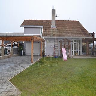 Prodej rodinného domu 125 m&sup2; Praha