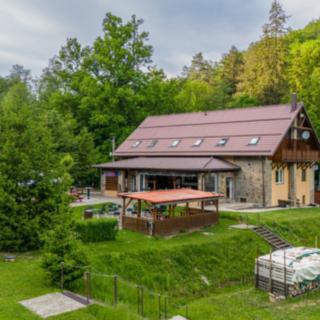 Prodej hotelu a penzionu 384 m² Břestek