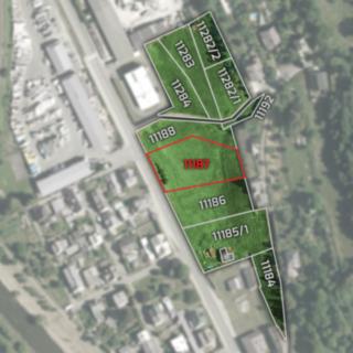 Prodej komerčního pozemku 2 271 m² Vsetín, Lázky