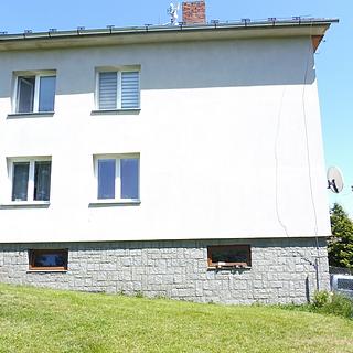 Prodej rodinného domu 270 m&sup2; Neurazy