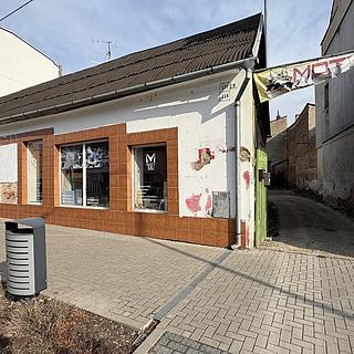 Prodej obchodu 1050 m&sup2; Hodonín
