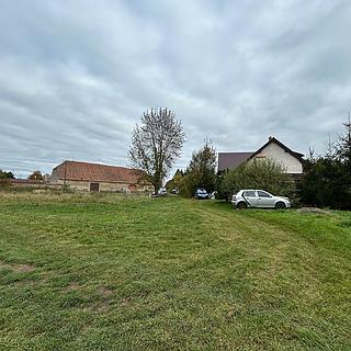 Dražba ostatních pozemků 1800 m² Mokré