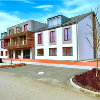 Pronájem bytu 1+kk a garsoniéry 27 m² Tachlovice, Sportovní