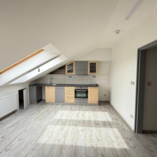 Pronájem bytu 1+1 54 m² Tachlovice, Sportovní