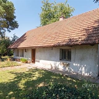Prodej rodinného domu 97 m&sup2; Vinary