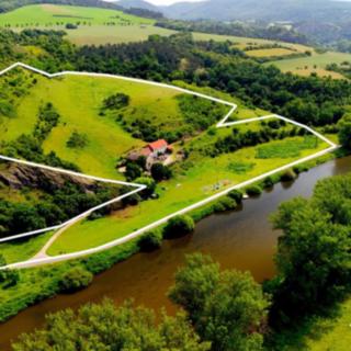 Prodej ostatního pozemku 93 149 m² Beroun -Závodí
