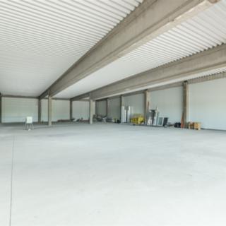 Pronájem obchodu 403 m²