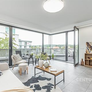 Prodej bytu 3+kk 120 m² Černošice, Táborská