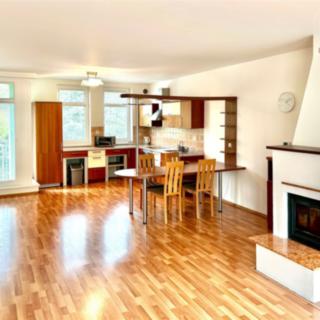 Pronájem rodinného domu 160 m² Praha
