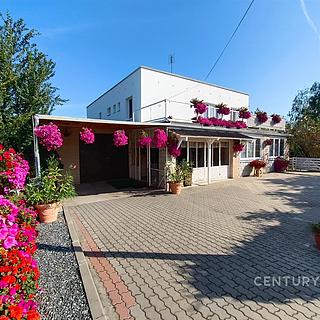 Prodej rodinného domu 156 m&sup2; Horoušany