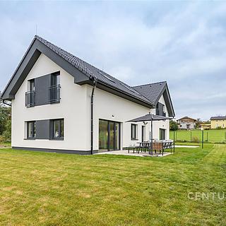 Prodej bytu 4+kk 135 m² Škvorec