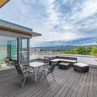 Prodej bytu 4+kk 120 m² Černošice, Táborská