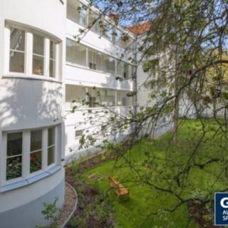 Pronájem bytu 1+1 45 m² Praha