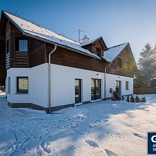 Prodej bytu 2+kk 56 m² Boží Dar