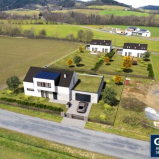 Prodej stavební parcely 3 325 m² Strážov