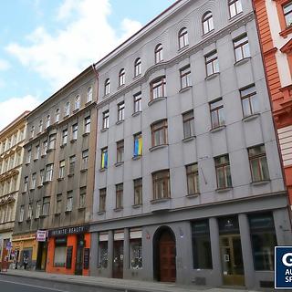 Pronájem bytu 2+1 88 m² Praha