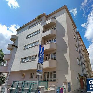 Pronájem bytu 2+1 59 m&sup2; Praha