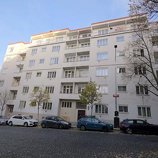 Pronájem bytu 1+1 48 m² Praha