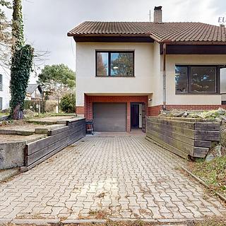 Prodej rodinného domu 221 m² Kralupy nad Vltavou Lobeček, Vltavská