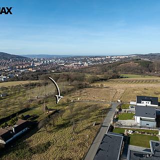 Prodej stavební parcely 748 m² Zlín