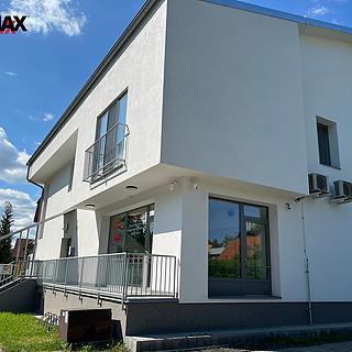 Pronájem obchodu 398 m² Zubří, Hlavní