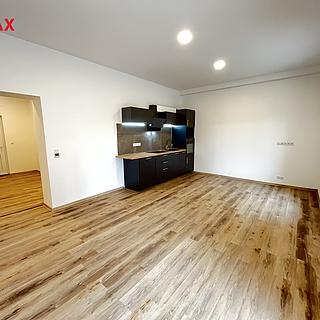 Prodej bytu 2+kk 78 m², Meziříčská