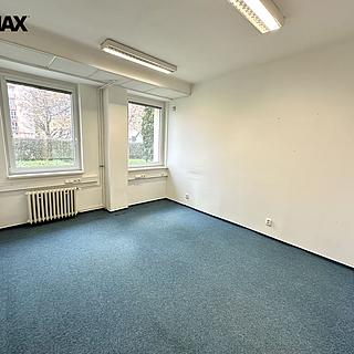 Pronájem kanceláře 19 m² Vsetín, Jiráskova