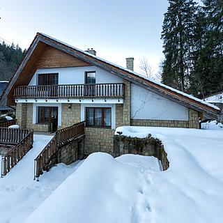 Prodej rodinného domu 600 m² Velké Karlovice