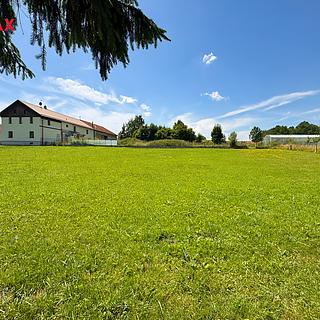 Prodej stavební parcely 4 179 m² Sedlnice