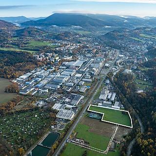 Prodej komerčního pozemku 21 029 m² Rožnov pod Radhoštěm