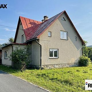 Prodej rodinného domu 170 m² Karolinka, Okružní