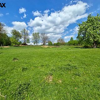 Prodej stavební parcely 1 384 m² Bělotín Nejdek