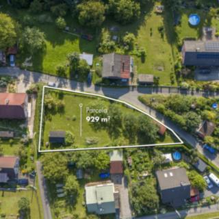 Prodej stavební parcely 929 m² Valašské Meziříčí