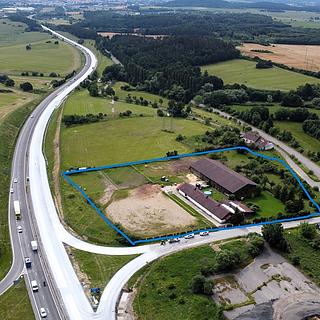 Prodej komerčního pozemku 15 349 m² Drhovle Chlaponice