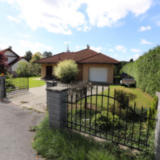 Prodej rodinného domu 228 m² Zašová