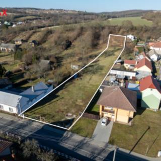 Prodej stavební parcely 2 890 m² Zlín Louky