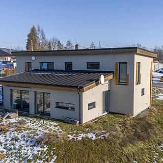 Prodej rodinného domu 193 m&sup2; Krhová