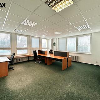 Pronájem kanceláře 46 m² Vsetín, Jiráskova