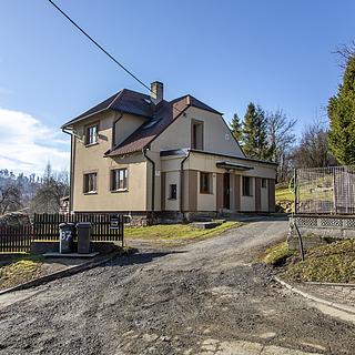 Prodej rodinného domu 118 m² Lešná Jasenice