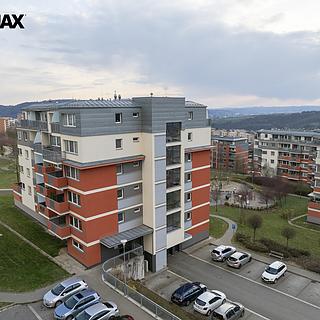 Pronájem bytu 3+kk 70 m² Zlín, Zelinova